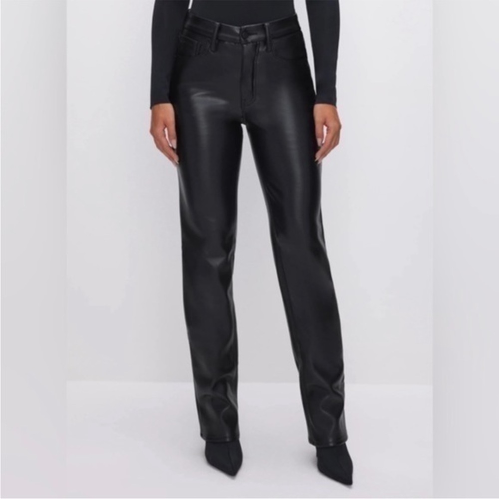 NWOT GOOD AMERICAN GOOD ICON FAUX LEATHER PANTS 6/28 black straight leg